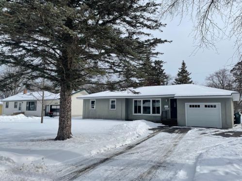 1202 9th Ave, Brainerd, MN 56401-2346