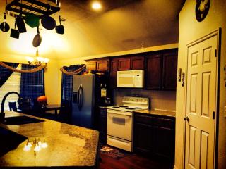 625 Vickery Ave, Yukon, OK 73099-5954