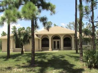 15581 85th Rd, Town Of Loxahatchee Groves, FL 33470-2880