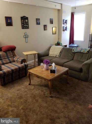 1112 Green St, Boothwyn, PA 19061-4523