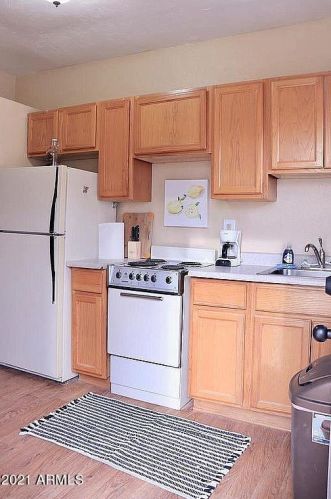 136 11 Ave, Phoenix AZ 85021-4415 exterior