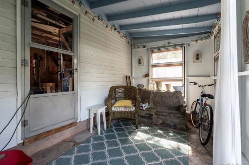 40 Mckinley St, Manchester CT 06040-4845 exterior