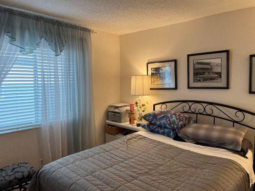 6855 Moonlit Dr, Delray Beach FL  33446-1631 exterior