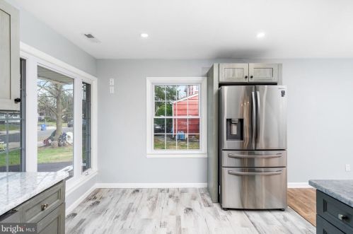 38 Bloomfield Ln, Willingboro NJ  08046-1513 exterior