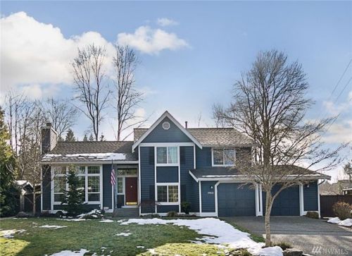 19621 28th Dr, Bothell WA  98012-7273 exterior