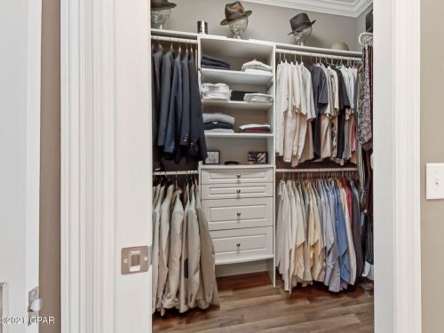 1724 40th Pl, Lynn Haven FL  32444-5304 exterior