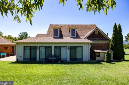 17 Johnson Dr, Richmond National Battlefiel, VA 22835-9702