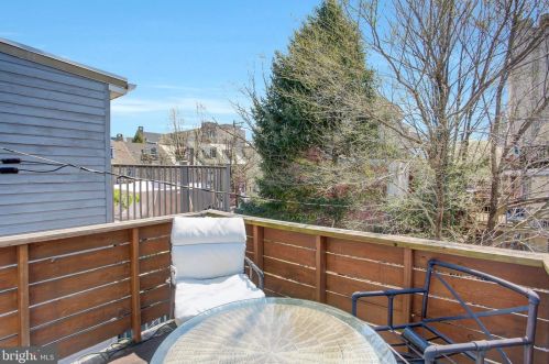 405 Boas St, Harrisburg PA 17102-1707 exterior