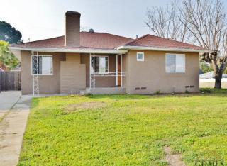 101 Columbus St, Bakersfield CA  93305-1736 exterior