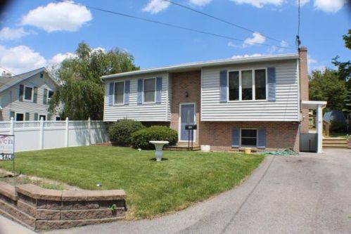 512 9th St, Philipsburg, PA 16866-1012