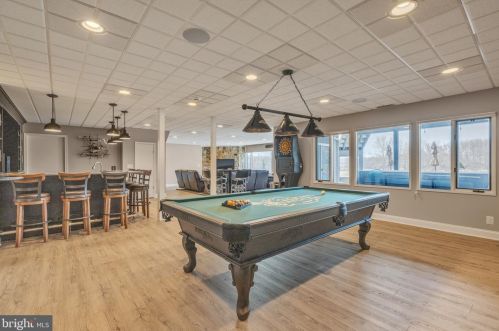 125 Commissioners Pike, Pilesgrove NJ 08098-2033 exterior