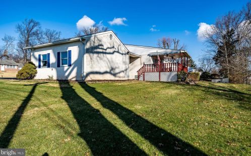 3118 Sharon Ln, Norristown, PA 19403-4173
