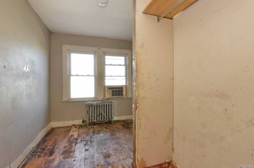 2111 Nameoke Ave, Far Rockaway NY  11691-3157 exterior