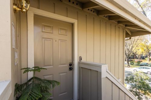 5701 Makati Cir, San Jose, CA 95123-6222