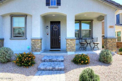 251 56th Pl, Mesa, AZ 85205