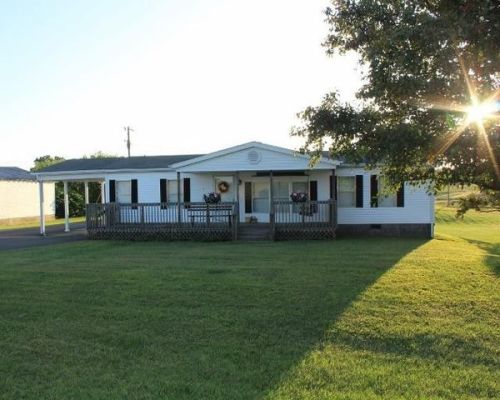 1825 Atwell Rd, Hardyville, KY 42746-7924