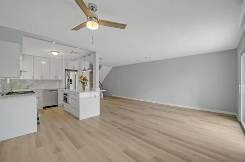 81 Edgewater Pl, Edgewater NJ  07020-1205 exterior