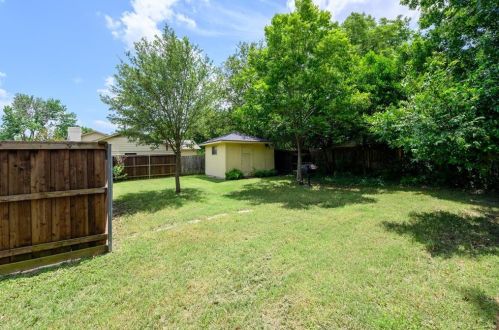 601 Headlee St, Denton TX  76201-0852 exterior