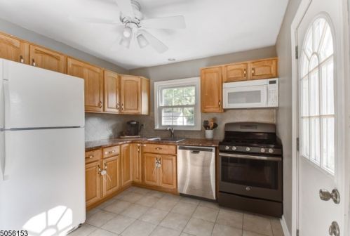 36 Martine Ave, Fanwood NJ  07023-1329 exterior