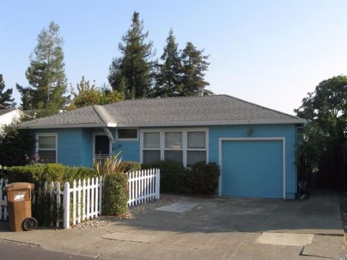 225 Hillcrest Ave, Benicia, CA 94510-2224