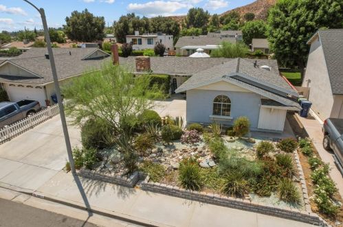 28157 Shelter Cove Dr, Santa Clarita, CA 91350-1847