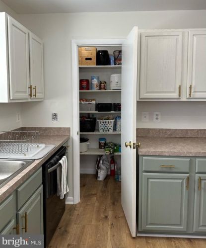 9315 Stonegate Ln, Rhoadesville VA  22542-8560 exterior