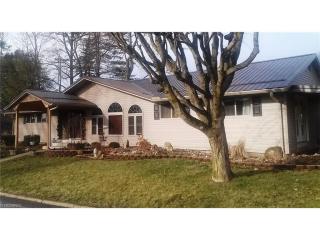1355 12th St, Cambridge, OH 43725-1109
