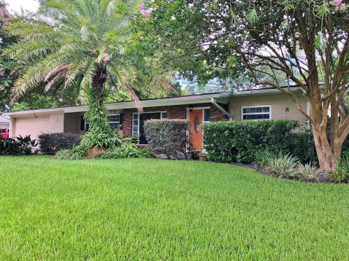 5331 Kenyon Rd, Orlando, FL 32810-1756