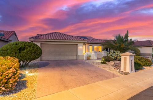 15928 Summerwalk Dr, Sun City, AZ 85374-6146
