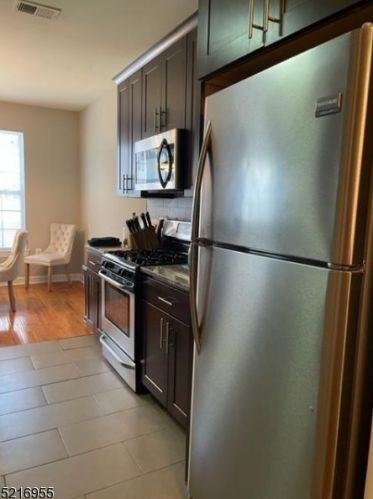 152 Conover Ter, Lebanon NJ  08833-2179 exterior
