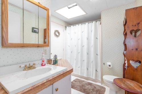 43 Sherwood Valley Ln, Coventry RI  02816-6908 exterior