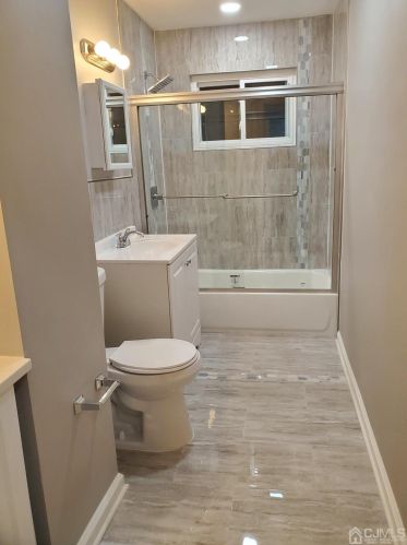 74 Glenwood Ter, Perth Amboy NJ  08863-1339 exterior
