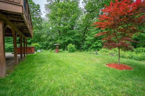 150 Manchester Ter, Springfield MA  01108-3413 exterior