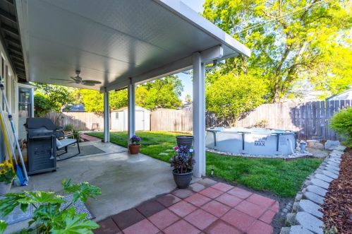 8213 Valewood Ct, Citrus Heights CA  95662-3135 exterior