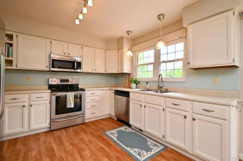 3508 Misty Creek Dr, Covington KY  41018-2627 exterior