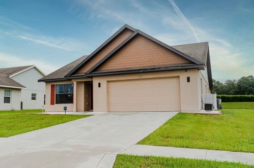 4057 Abaco Dr, Tavares, FL 32778-5913
