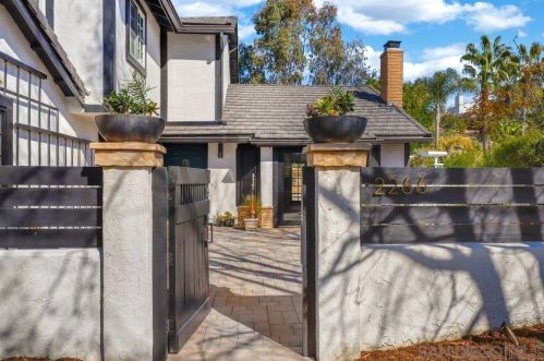 2266 Plazuela St, Carlsbad, CA 92009-8028