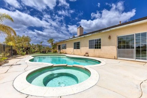 22531 Lost Rd, Wildomar CA 92595-8392 exterior