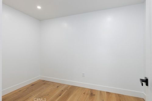 1945 Santiago Dr, Newport Beach CA  92660-3834 exterior