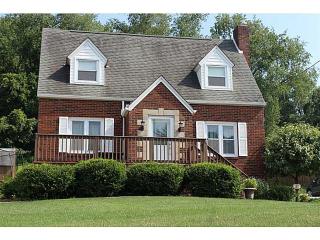 180 Broadlawn Dr, Elizabeth, PA 15037-2045