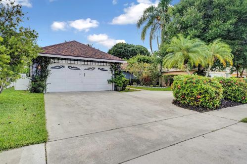 6327 Terra Rosa Cir, Boynton Beach, FL 33472-5144