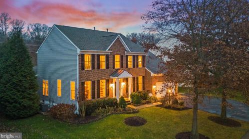 951 Rhonda Pl, Leesburg VA  20175-5632 exterior