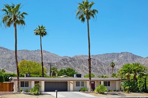 52777 Eisenhower Dr, La Quinta CA  92253-3358 exterior