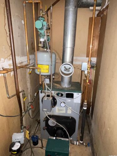 75 Root Ave, Central Islip NY  11722-4035 exterior