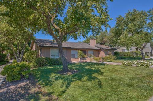 169 Del Monte Ln, Morgan Hill CA  95037-3542 exterior