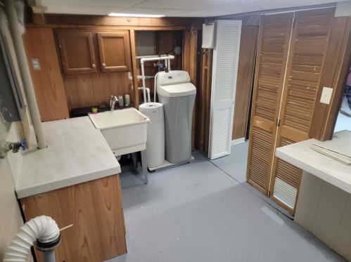 6227 Kentucky Pl, Gary IN  46410-2730 exterior