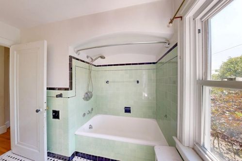 44 Sargent Ave, Providence RI  02906-3416 exterior