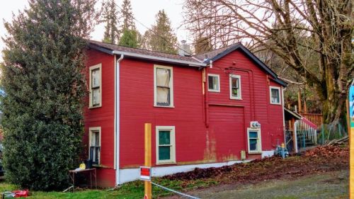 631 Wycoff Ave, Bremerton, WA 98312-3905