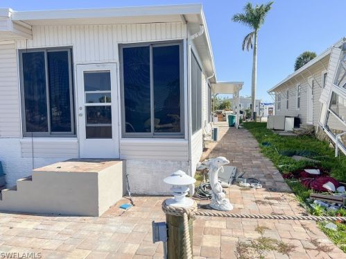 17850 Peppard Dr, Fort Myers Beach FL  33931-7147 exterior