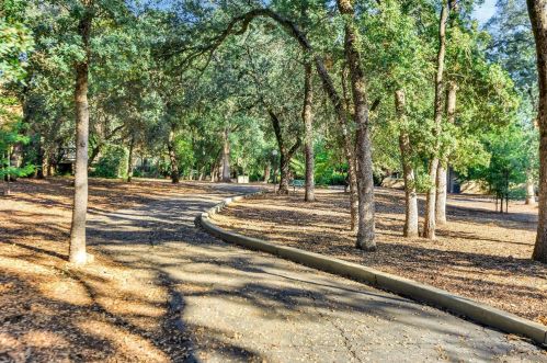 6912 Toluca Ln, Citrus Heights CA  95621-4321 exterior